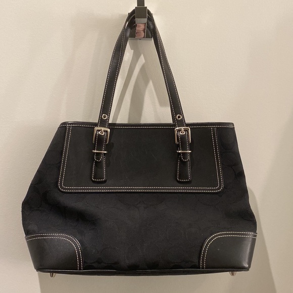 Coach Black Handbag - Picture 2 of 11